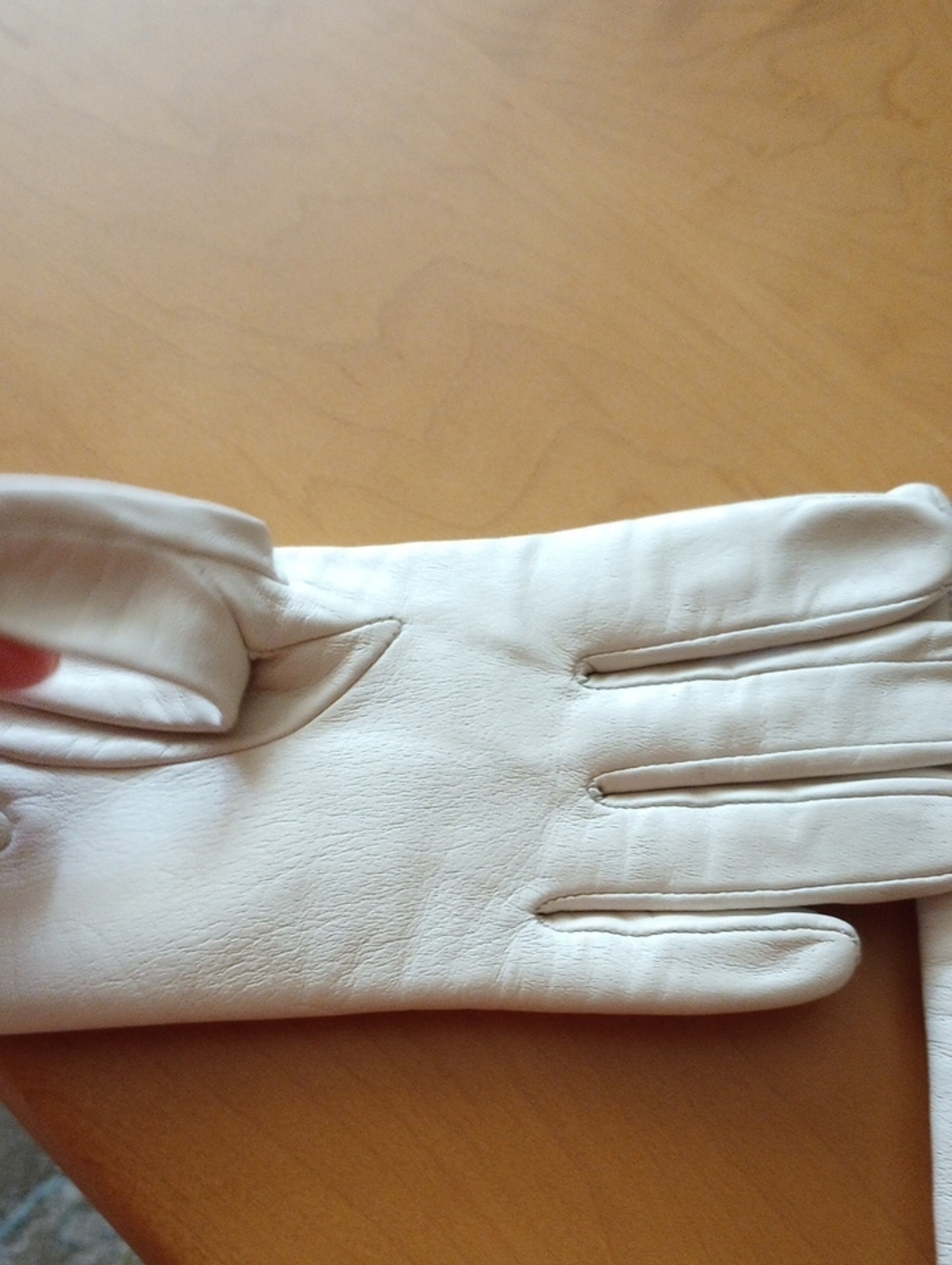 Classic Cream Leather Women's Gloves 7M - Picture 8 of 13